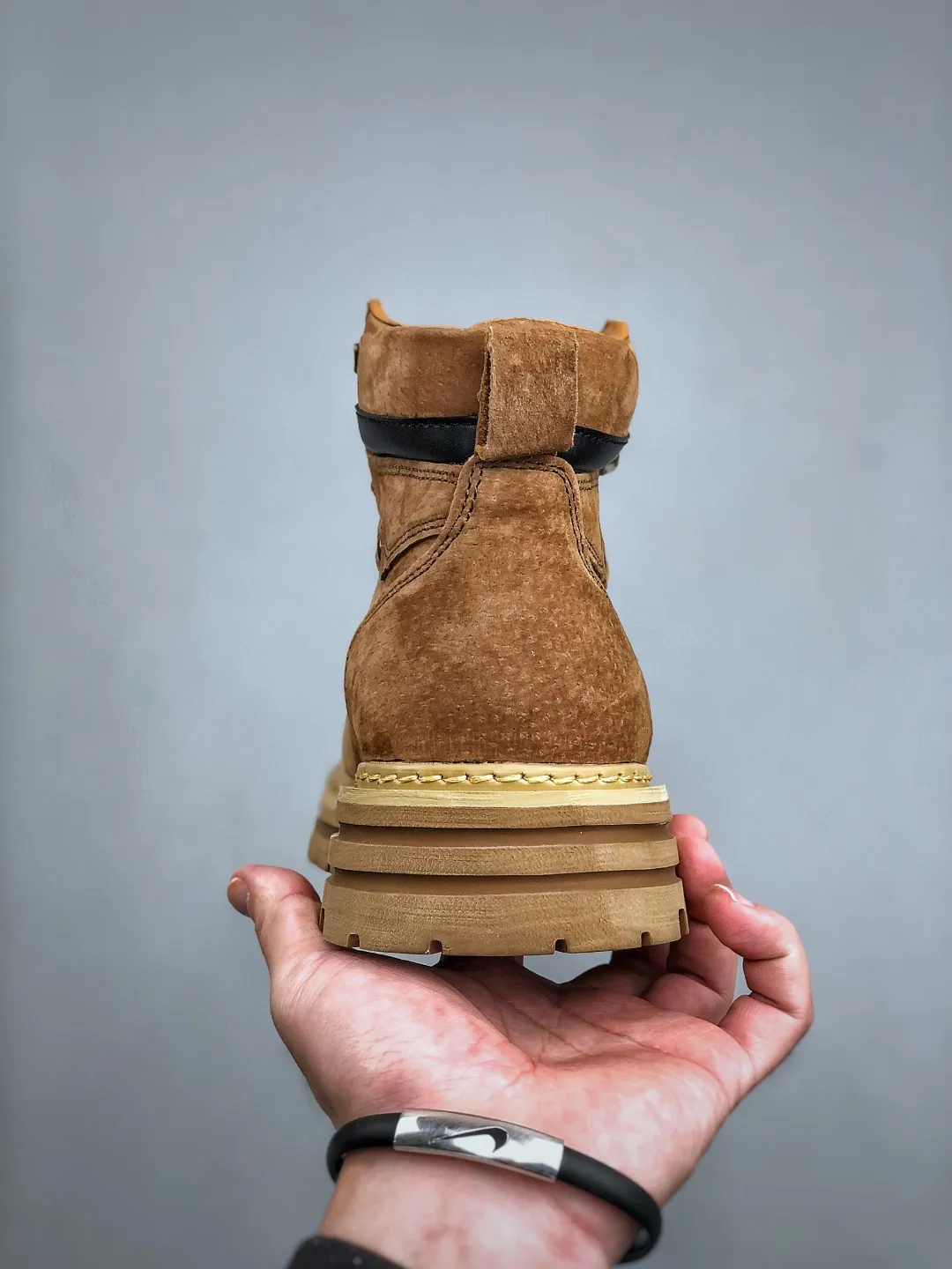 💰440 supports store K T/ Timberland classic 25ss new high-top, classic re-creation, new upgrade, Guangdong factory quality, original box and original packaging. The fabric is made of top Italian frosted cowhide, with anti-odor and anti-corrosion genuine leather latex insoles to give you a perfect wearing experience. Quality is exquisite and durable. A must-have for sportsmen. Specializes in not looking handsome. High-quality and first-class foot feel. Exclusive supply. Size: 39-44